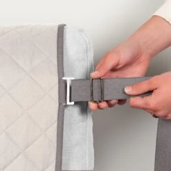 FurHaven Water-Resistant Reversible Furniture Protector -Blue Buffalo || ROYAL CANIN || Wellness Sales 132330 PT5. AC SS1800 V1625260996