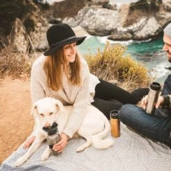 Highwave AutoDogMug Portable Dog Water Bottle & Bowl -Blue Buffalo || ROYAL CANIN || Wellness Sales 132443 PT3. AC SS1800 V1628305599