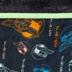 STAR WARS THE MANDALORIAN GROGU Pillow Cat & Dog Bed -Blue Buffalo || ROYAL CANIN || Wellness Sales 222217 PT4. AC SS1800 V1611758180