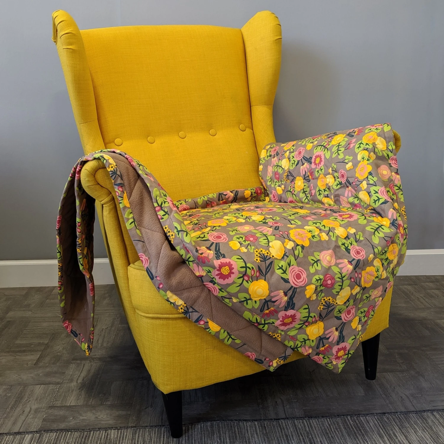 Molly Mutt Time After Time Dog & Cat Blanket 4 Molly Mutt Time After Time Dog & Cat Blanket - Image 2