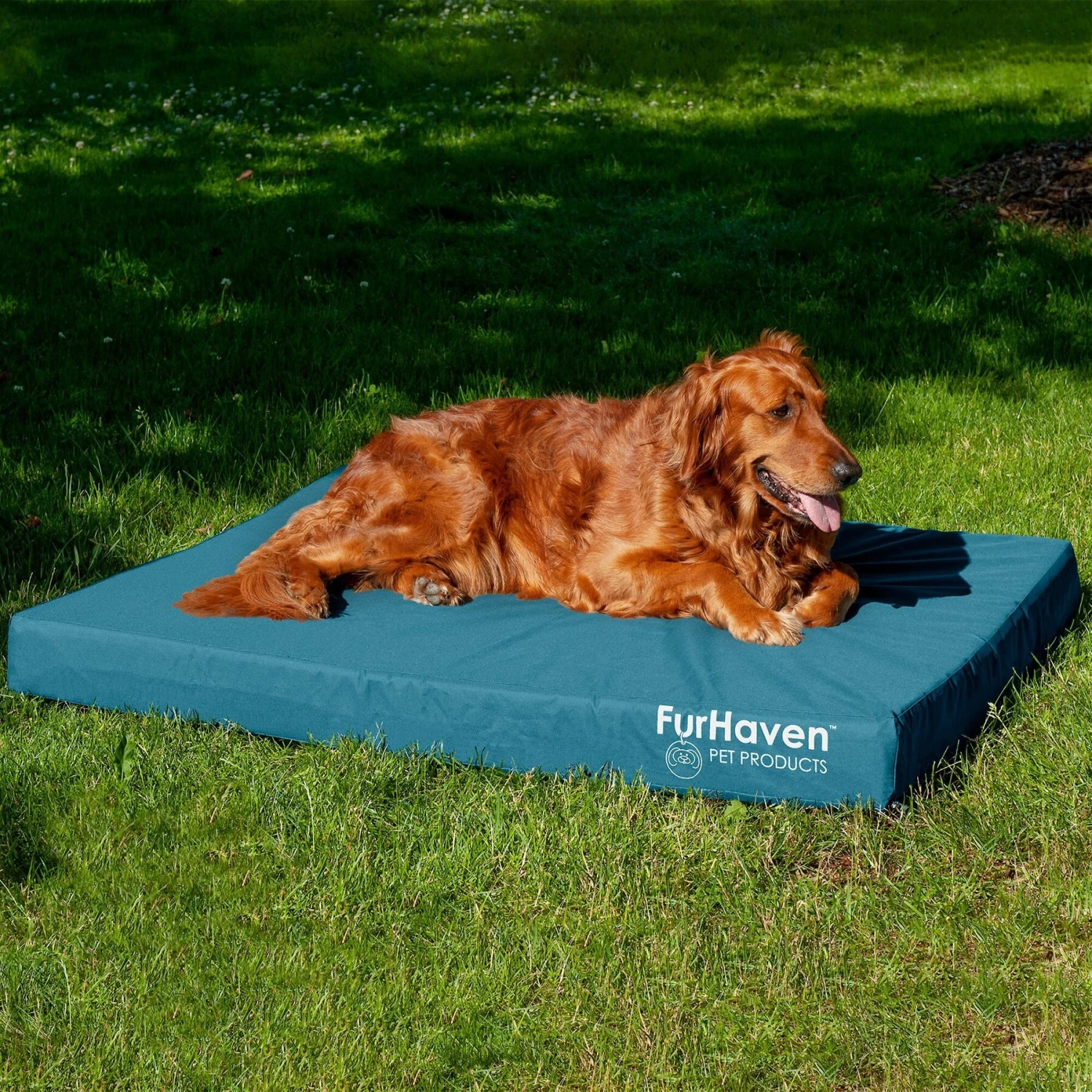 FurHaven Deluxe Oxford Cooling Gel Indoor/Outdoor Dog & Cat Bed With Removable Cover 3 FurHaven Deluxe Oxford Cooling Gel Indoor/Outdoor Dog & Cat Bed With Removable Cover