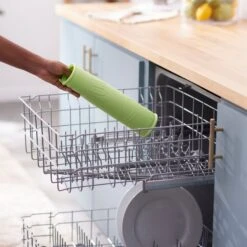 STAR WARS THE MANDALORIAN GROGU Nom Nom Silicone Dog & Cat Food Mat -Blue Buffalo || ROYAL CANIN || Wellness Sales 291446 PT6. AC SS1800 V1633979818