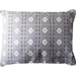 Fringe Studio Pillow Dog Bed, Large -Blue Buffalo || ROYAL CANIN || Wellness Sales 292209 PT3. AC SS1800 V1619638044
