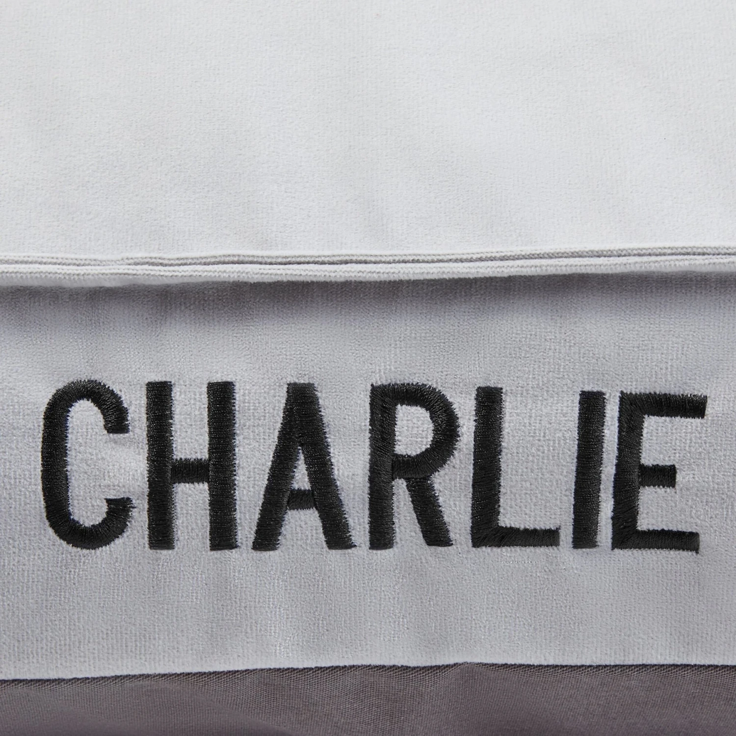 Frisco Personalized Silver Bolstered Bed With Silver Check Bolster 6 Frisco Personalized Silver Bolstered Bed With Silver Check Bolster - Image 4