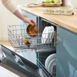 Disney Minnie Mouse Summer Bamboo Melamine Stainless Steel Double Dog & Cat Bowl 16 Disney Minnie Mouse Summer Bamboo Melamine Stainless Steel Double Dog & Cat Bowl -Blue Buffalo || ROYAL CANIN || Wellness Sales 315343 PT6. AC SS1800 V1647283311