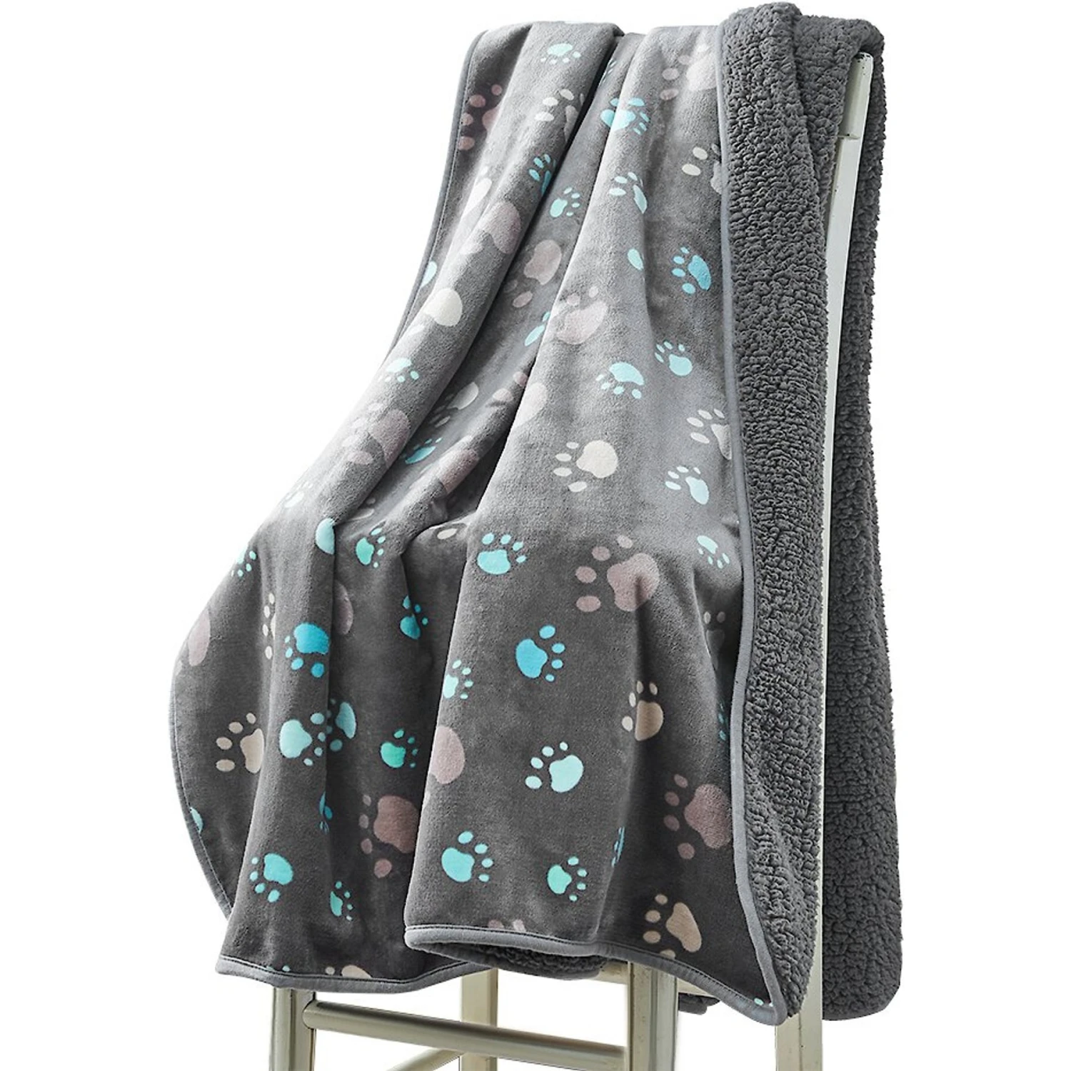 Allisandro Triple Layer Tech Waterproof Dog & Cat Blanket 4 Allisandro Triple Layer Tech Waterproof Dog & Cat Blanket - Image 2