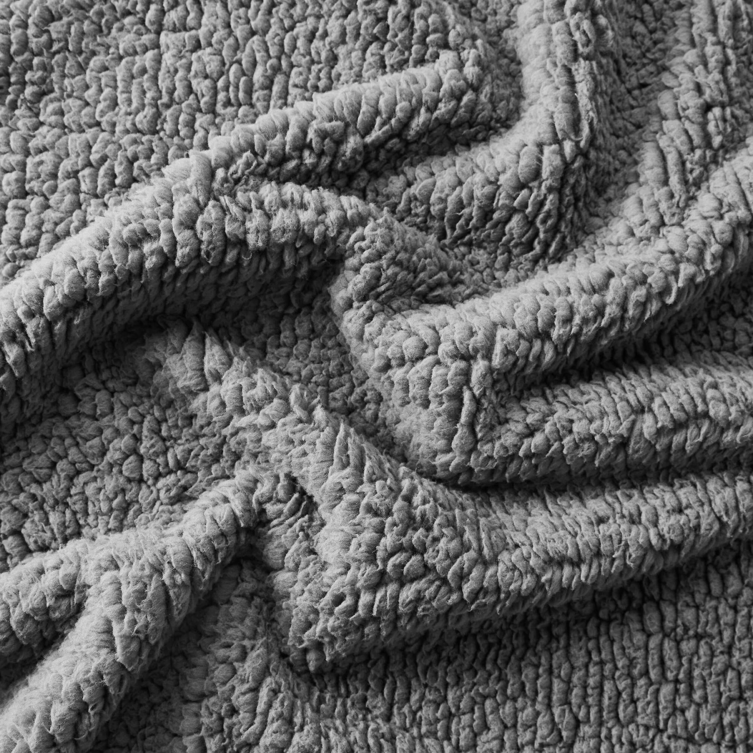 Allisandro Triple Layer Tech Waterproof Dog & Cat Blanket 7 Allisandro Triple Layer Tech Waterproof Dog & Cat Blanket - Image 5