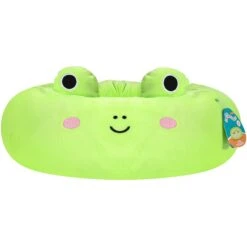 Squishmallows JPT Wendy The Frog Cat & Dog Bed, Green